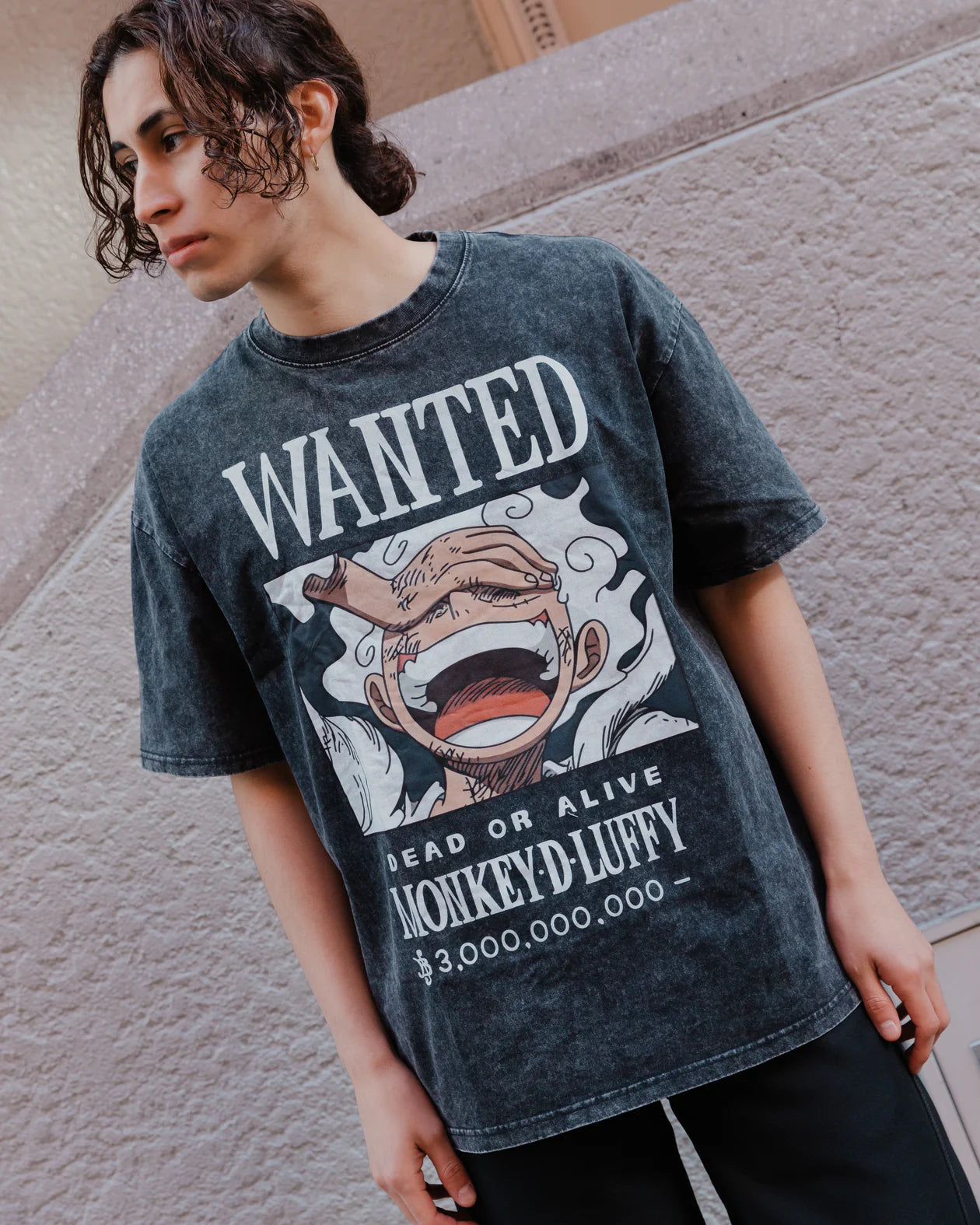 Luffy Wanted Tee